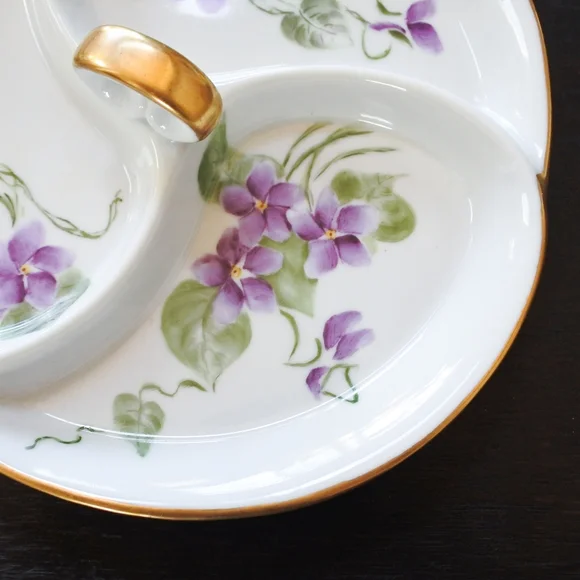 Vintage Mid Century Hand Painted Purple Flower Jewelry Trinket Dish - Picture 7 of 7